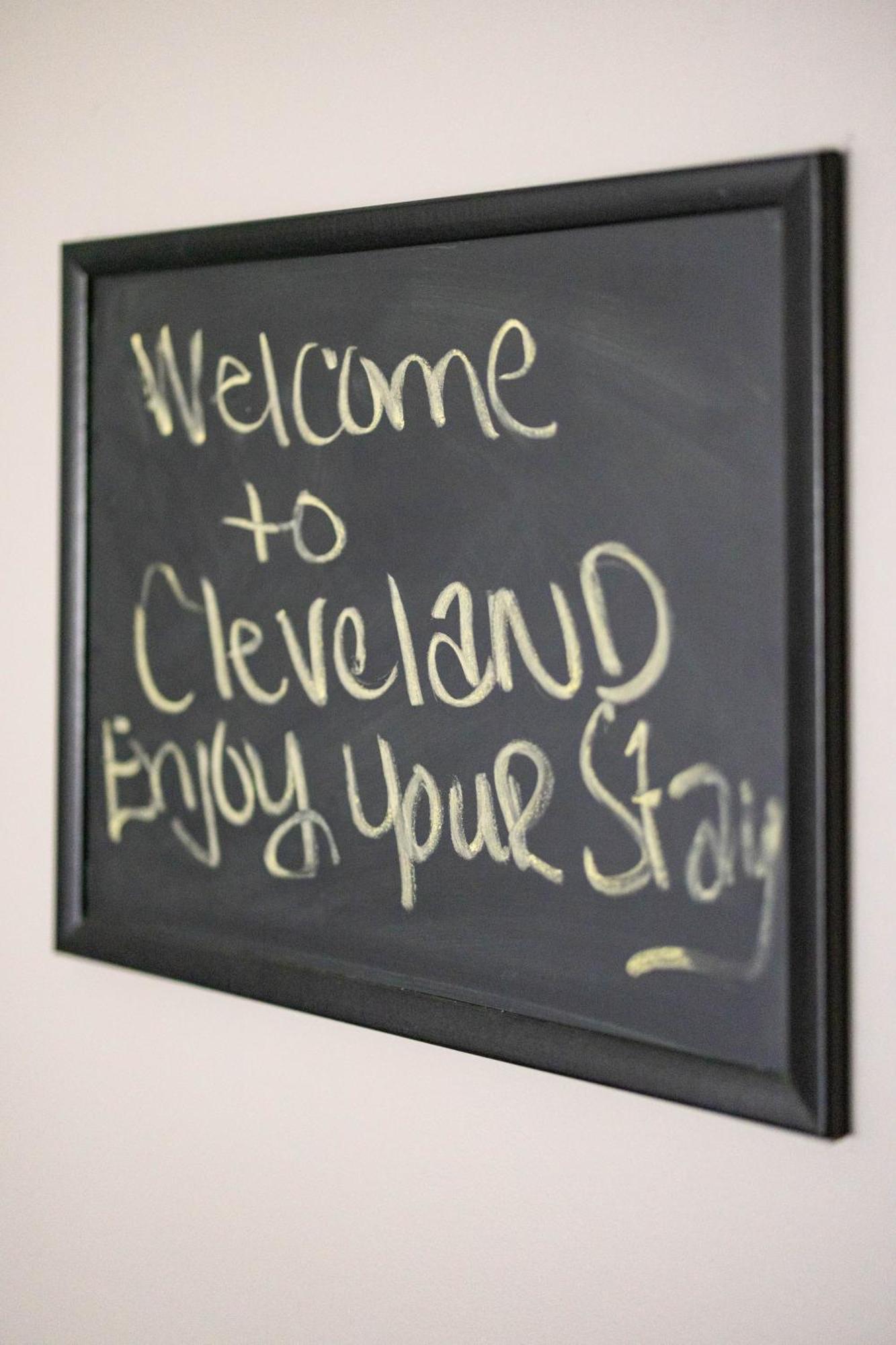 Luxury Downtown Townhome Unit 15 Cleveland Exterior foto